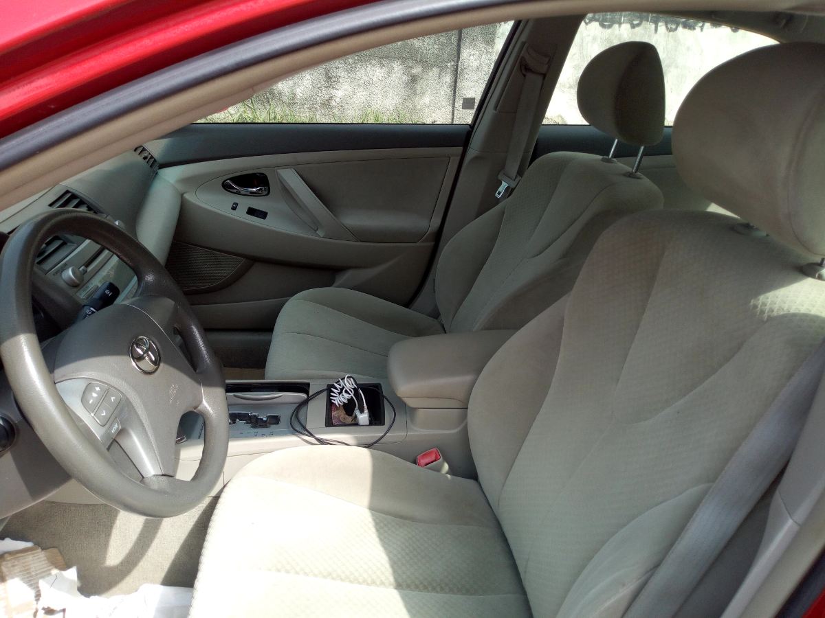 Buy 2006 foreign-used Toyota Camry Lagos