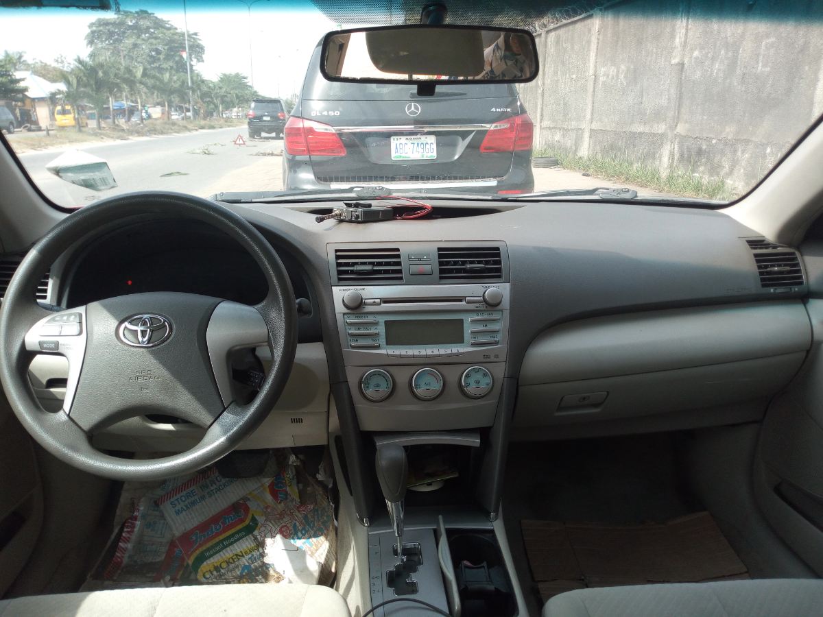 Buy 2006 foreign-used Toyota Camry Lagos