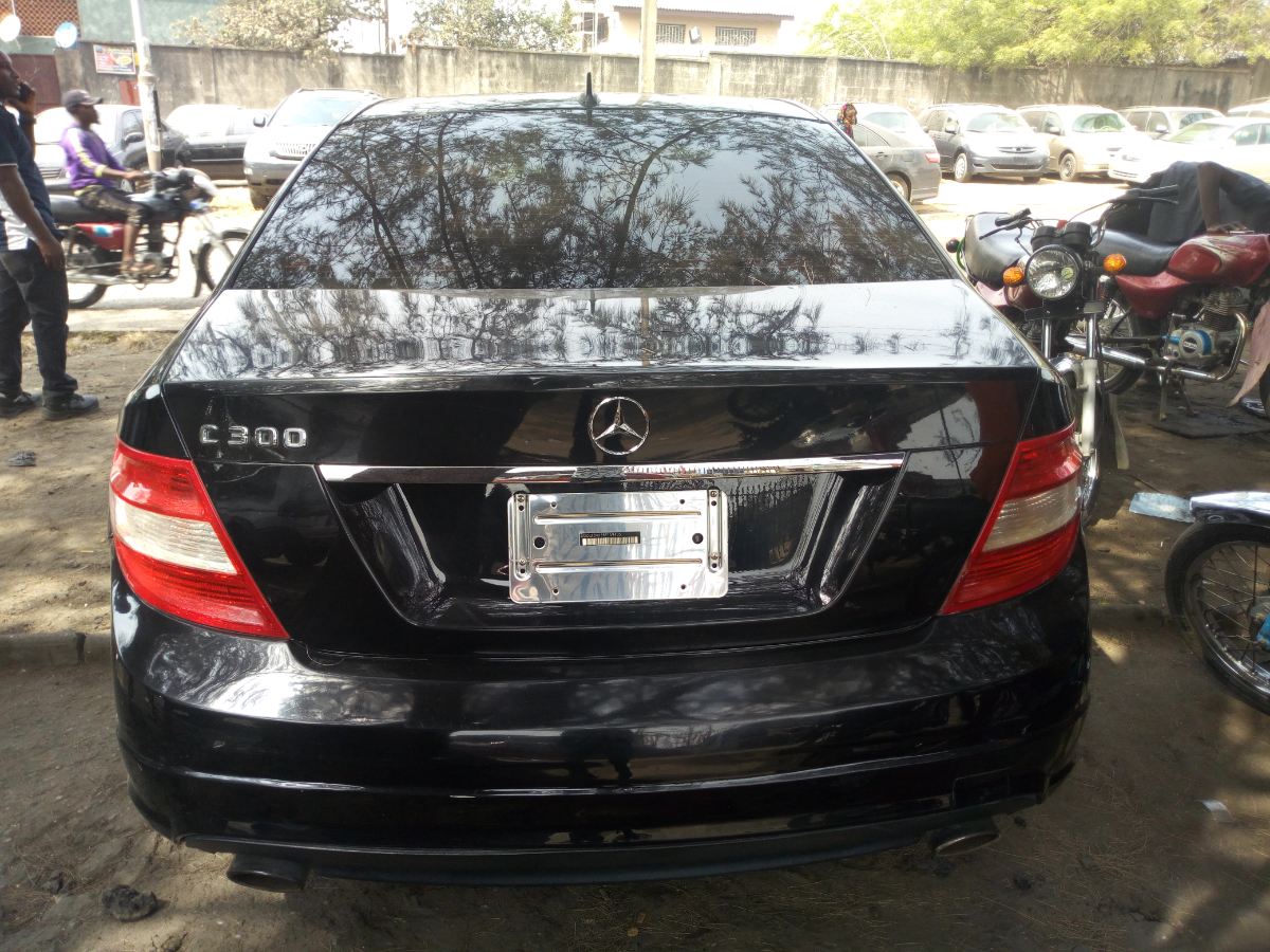 Buy 2008 foreign-used Mercedes-benz C Lagos