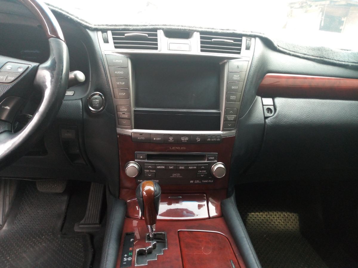 Buy 2011 foreign-used Lexus LS Lagos