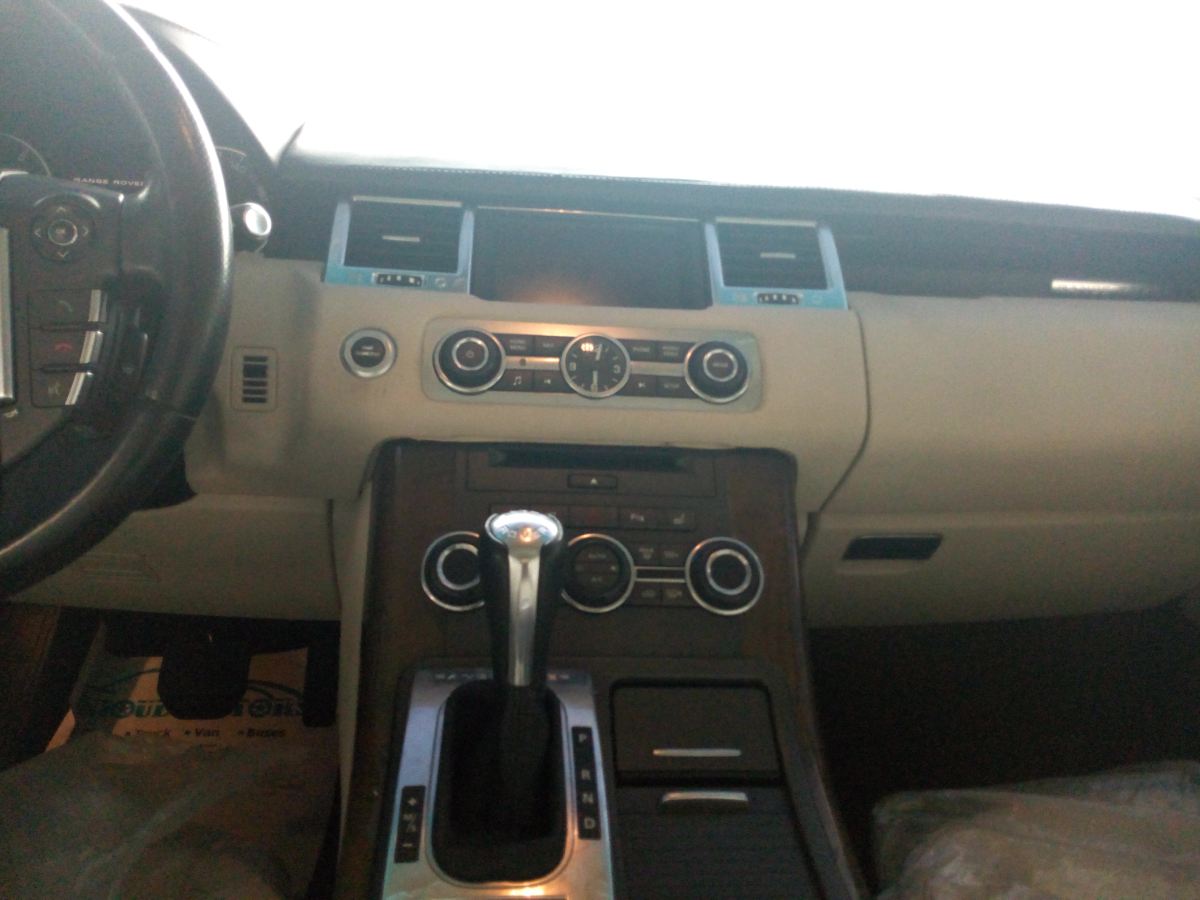 Buy 2012 foreign-used Land-rover Range Rover Sport Lagos