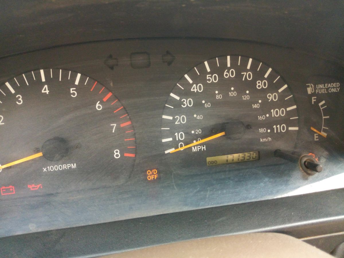 Buy 2000 foreign-used Toyota Tacoma Lagos