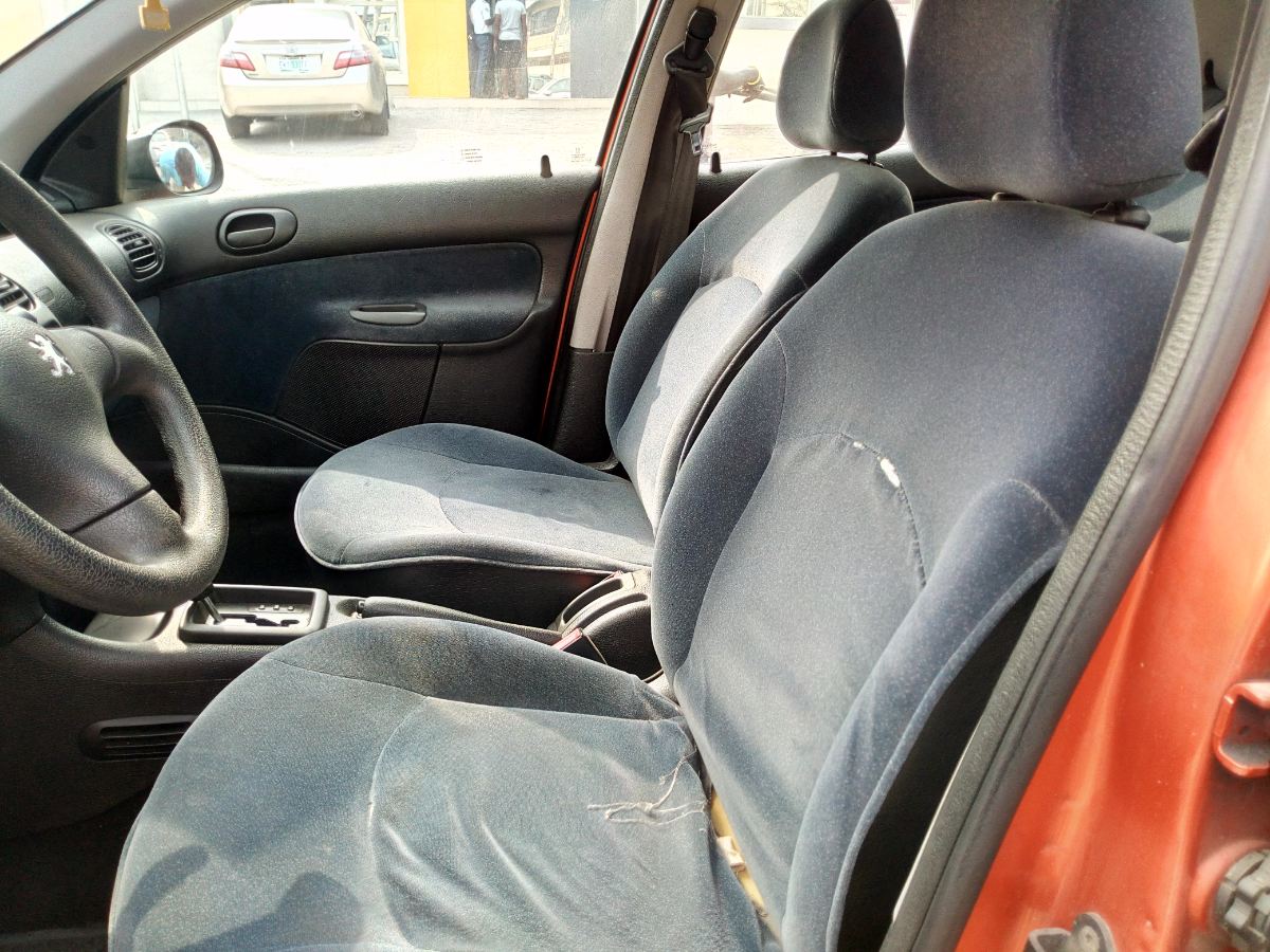 Buy 2004 foreign-used Peugeot 206 Lagos