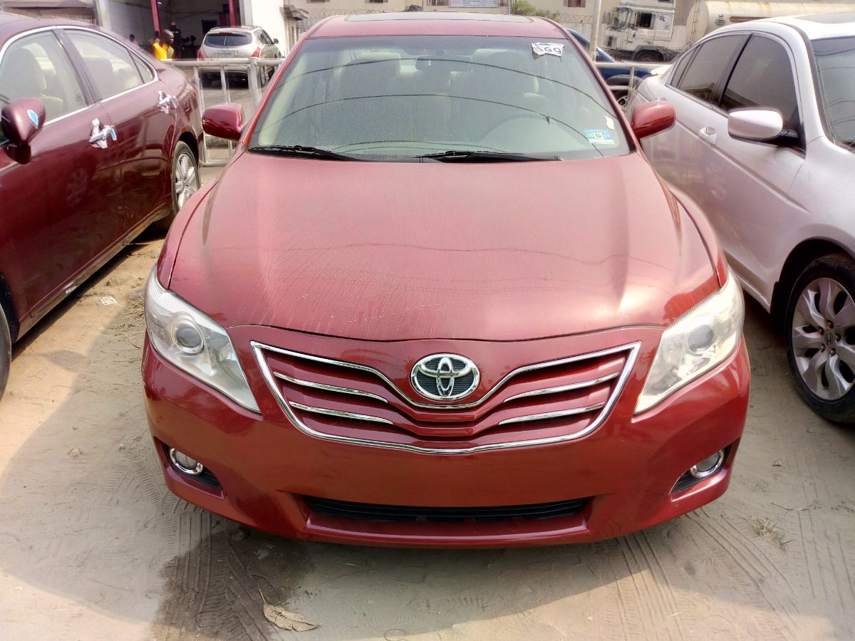 Buy 2010 foreign-used Toyota Camry Lagos