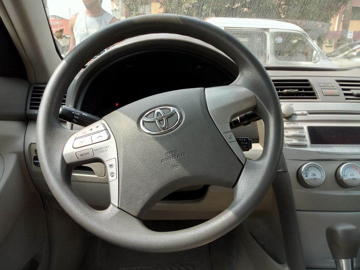 Buy 2010 foreign-used Toyota Camry Lagos