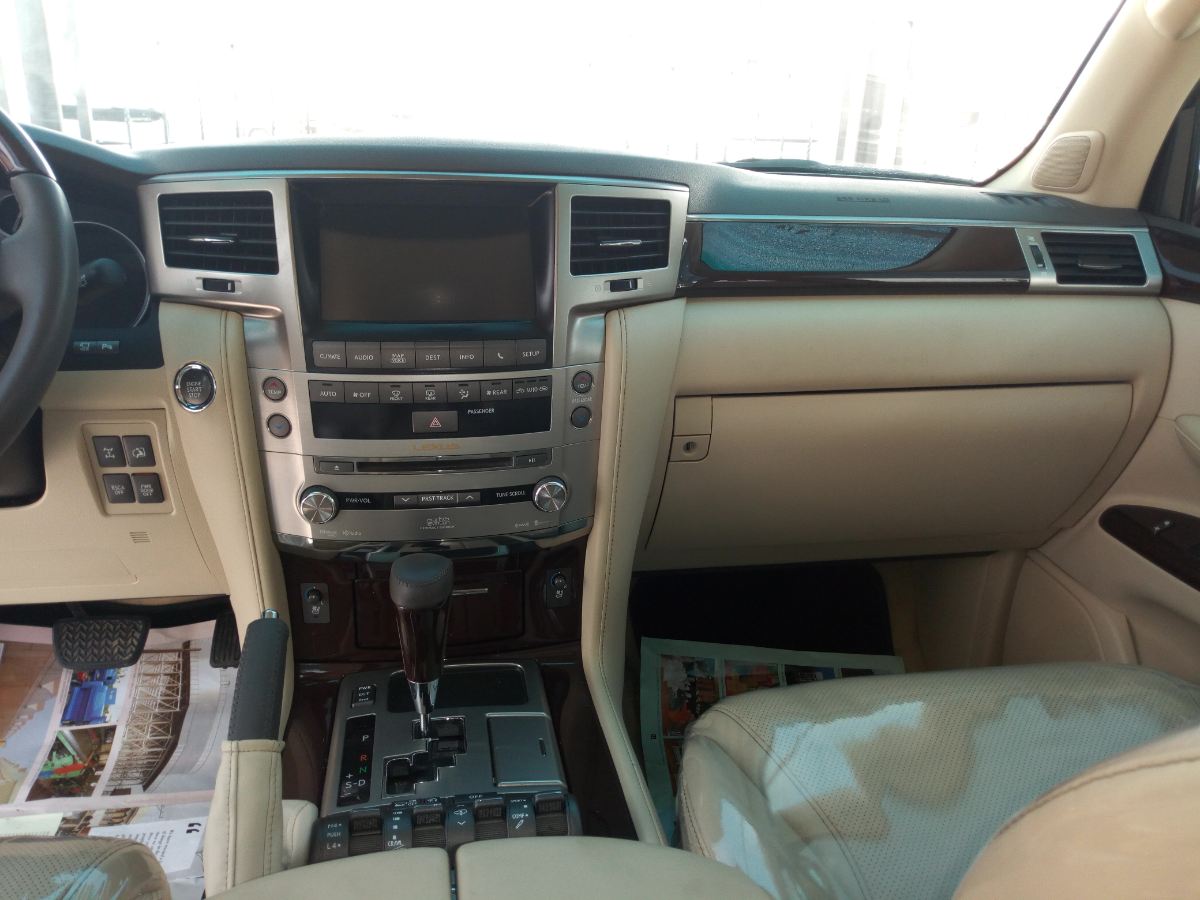 Buy 2013 foreign-used Lexus LX 570 Lagos