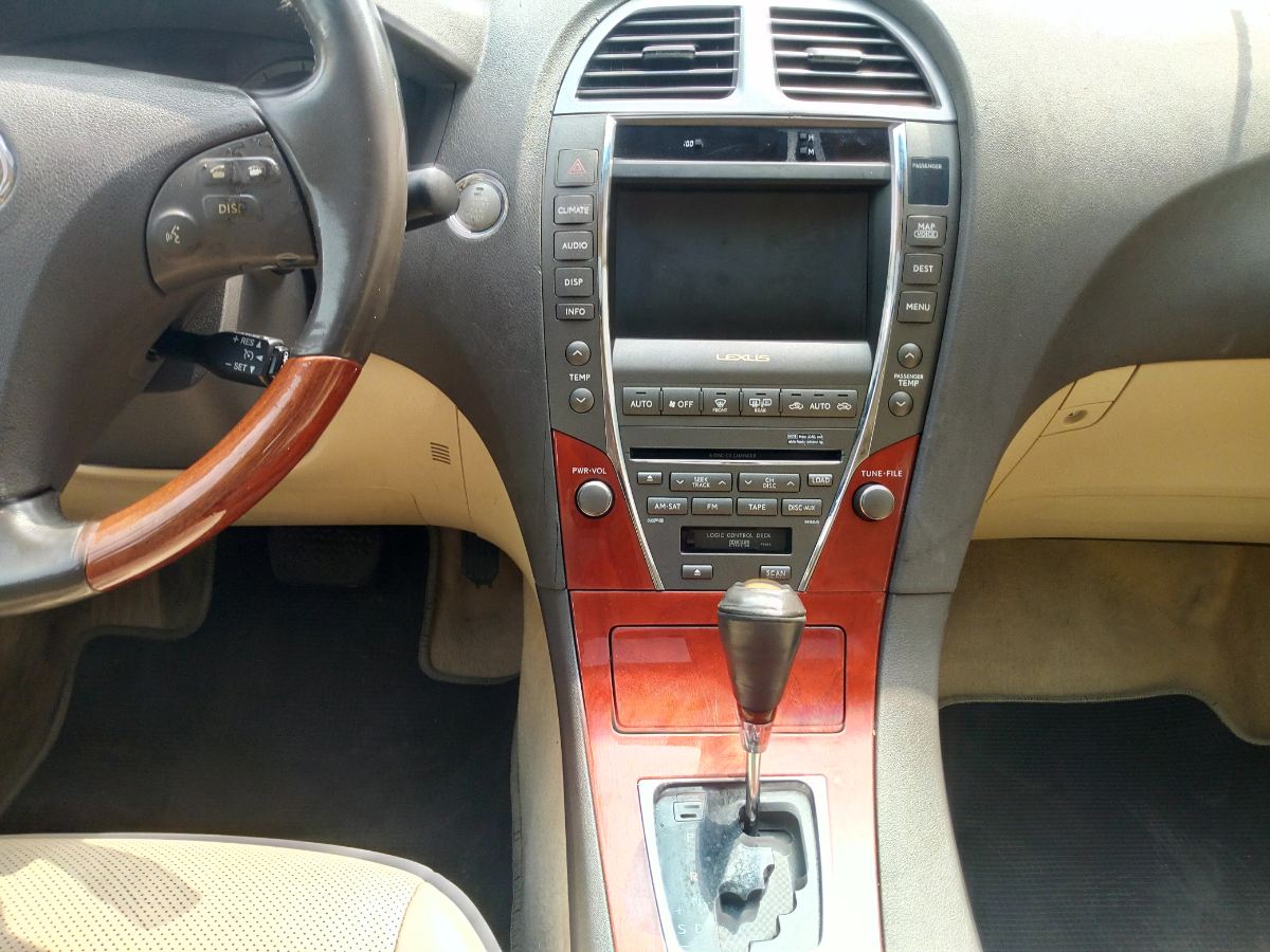 Buy 2007 foreign-used Lexus ES Lagos