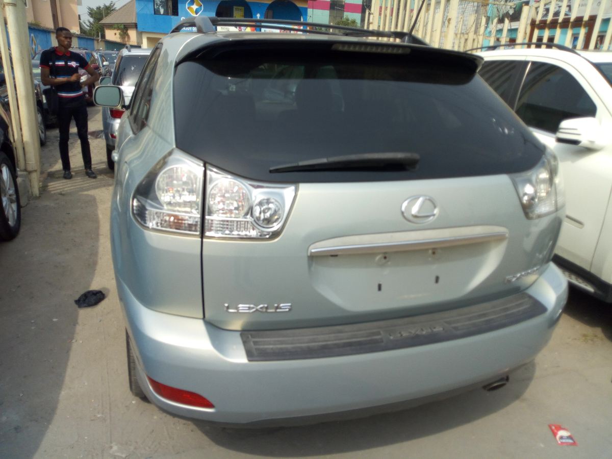 Buy 2005 foreign-used Lexus RX Lagos