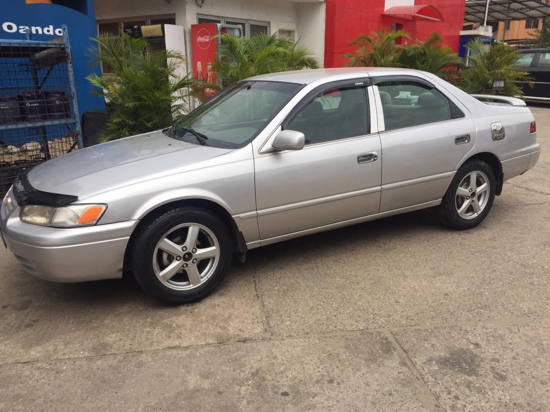 Buy 1999 foreign-used Toyota Camry Lagos