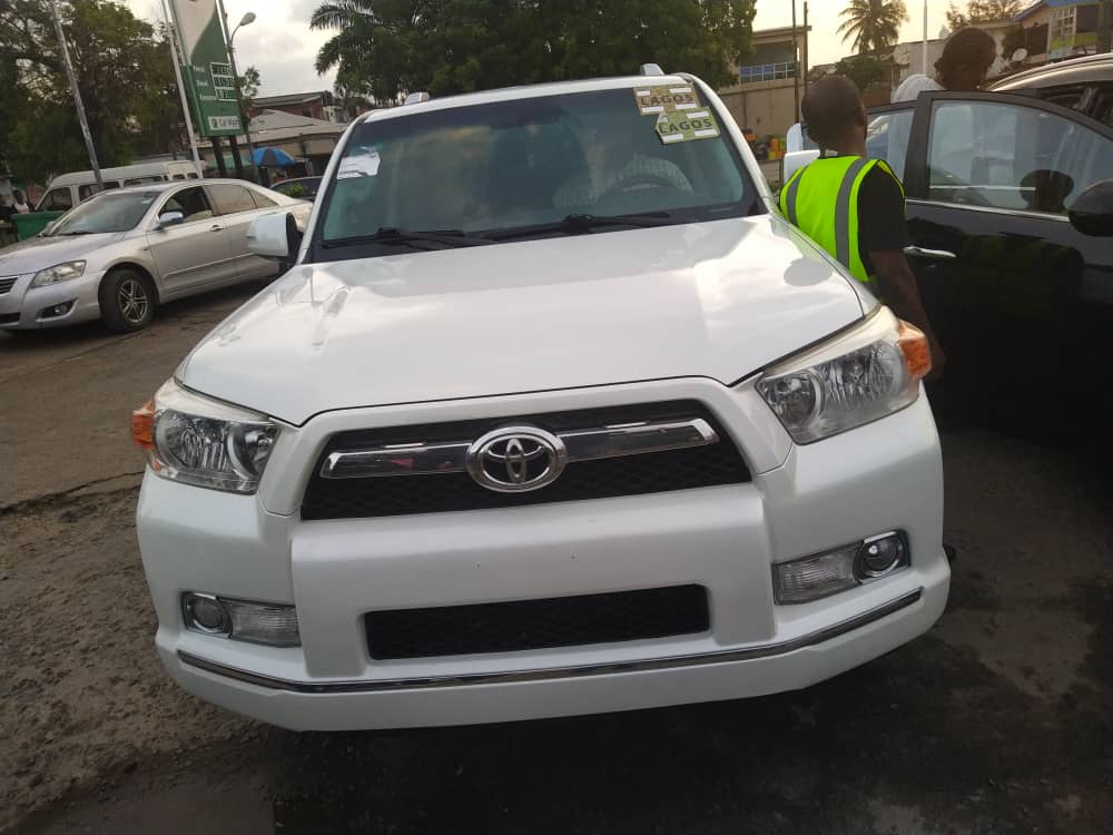 Buy 2011 foreign-used Toyota 4runner Lagos