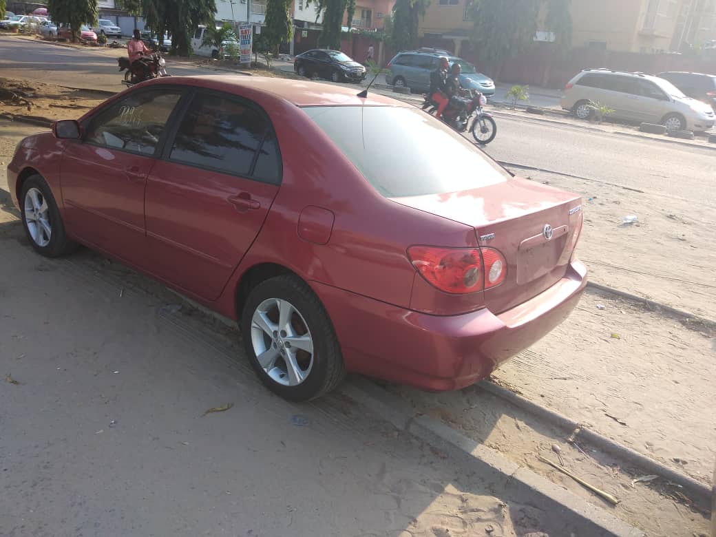 Buy 2005 foreign-used Toyota Corolla Lagos