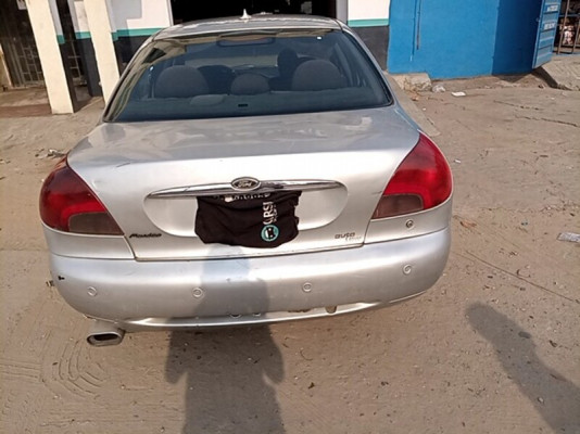 Buy 1997 used Ford Mondeo Lagos