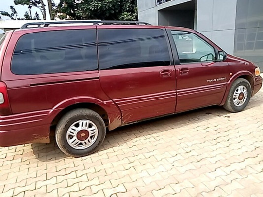 Buy 1999 used Chevrolet Venture Lagos