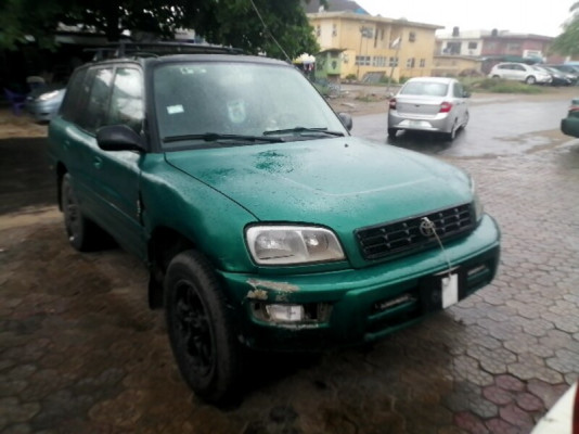 Buy 1999 used Toyota Rav4 Lagos