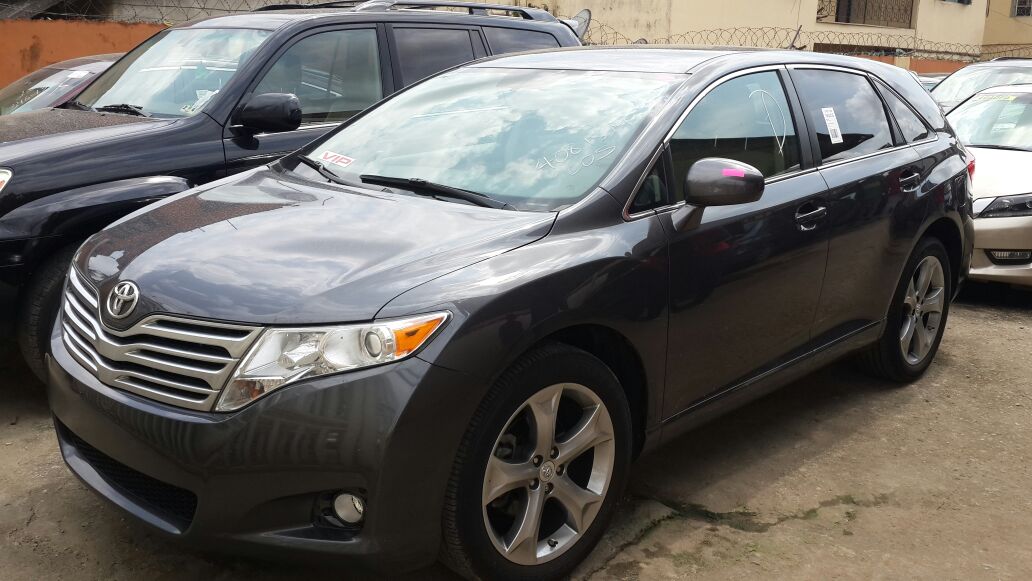 Buy 2010 foreign-used Toyota Venza Lagos