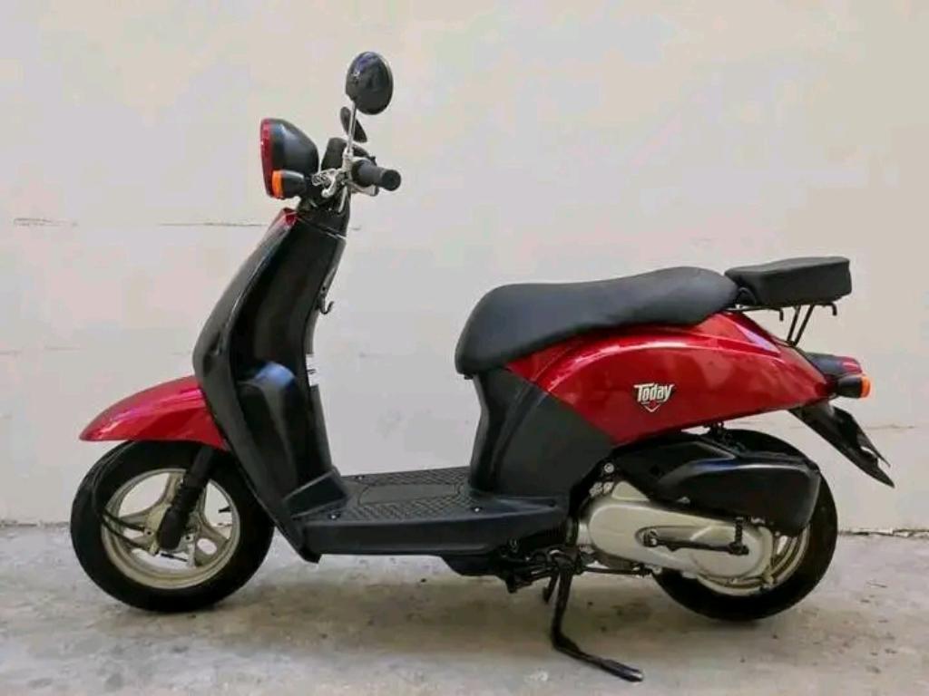 Buy 2005 foreign-used Honda Dio Ogun