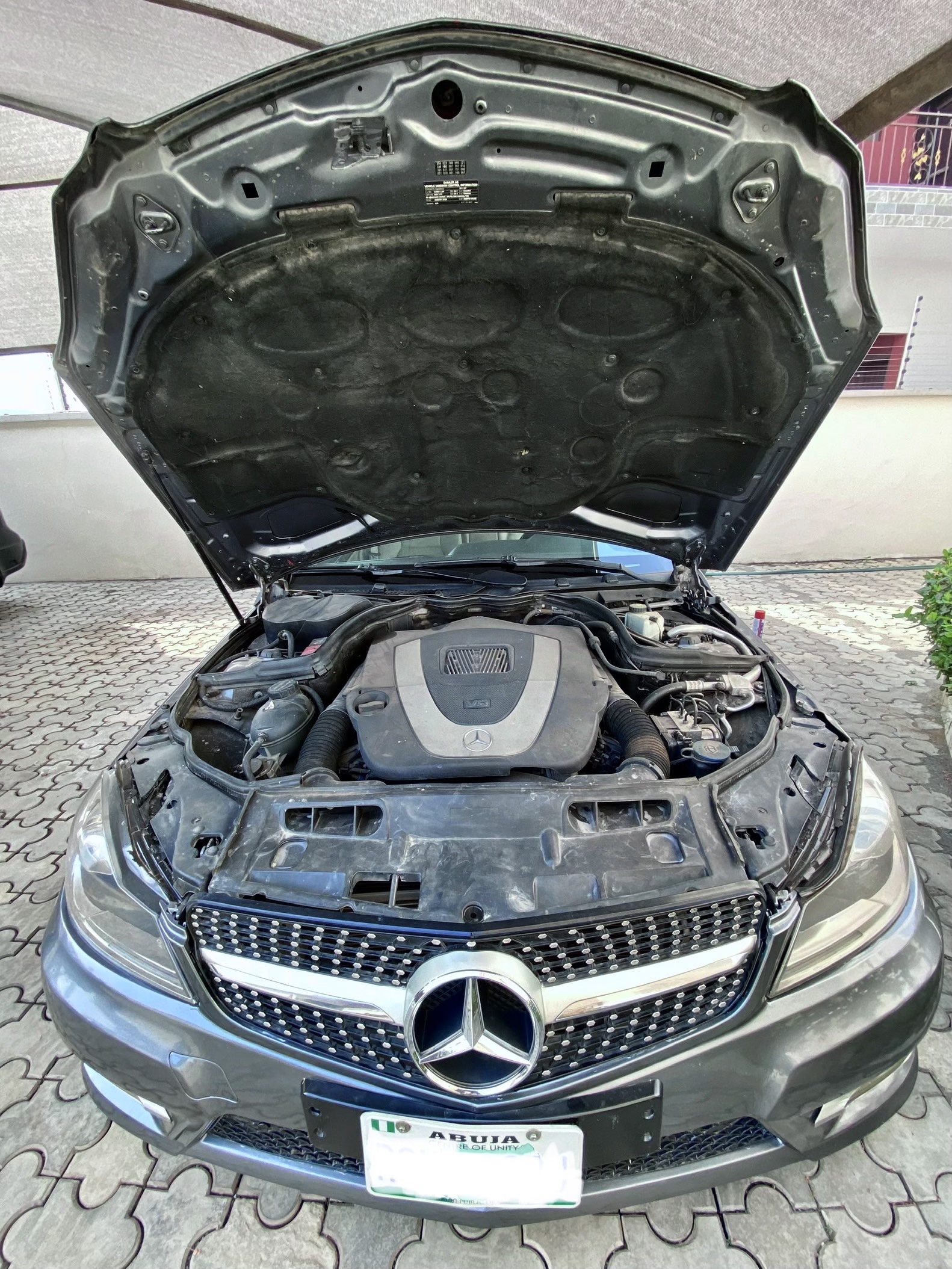 Buy 2012 used Mercedes-benz C300 Abuja