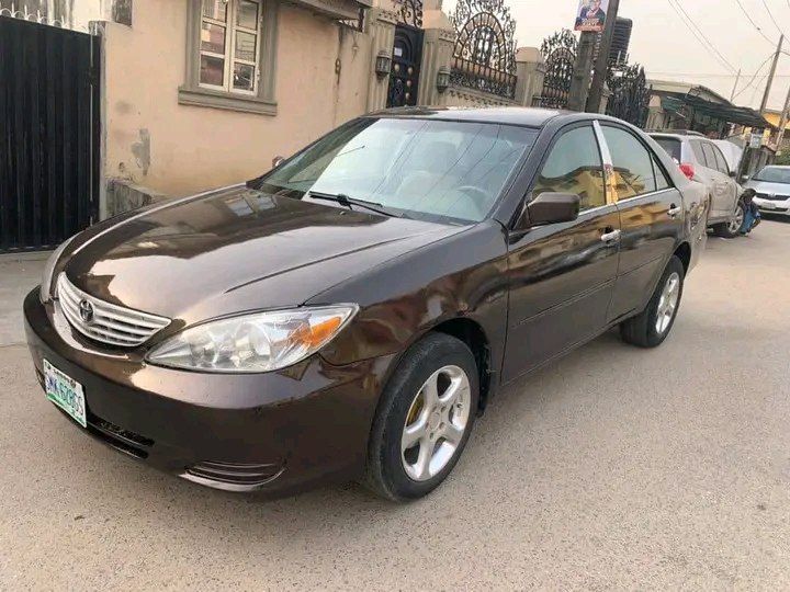 Buy 2004 used Toyota Camry Rest-of-Nigeria