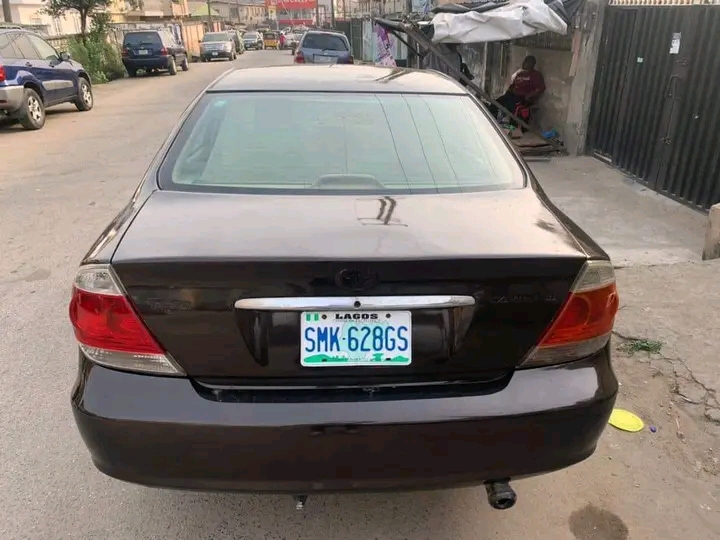 Buy 2004 used Toyota Camry Rest-of-Nigeria