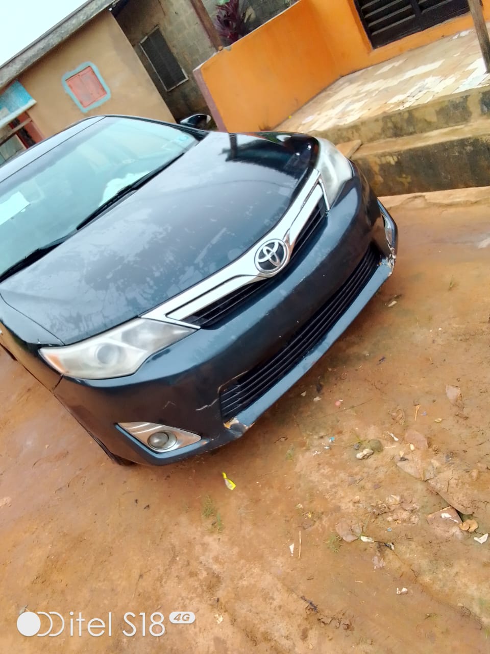 Buy 2014 foreign-used Toyota Camry Lagos