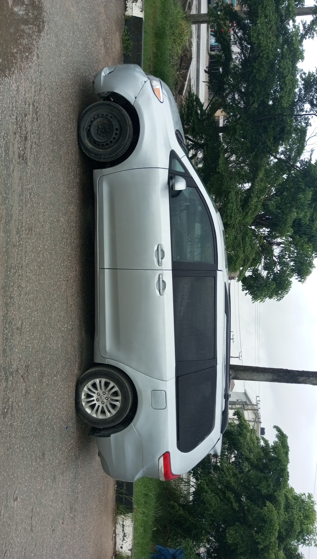 Buy 2015 used Toyota Sienna Lagos