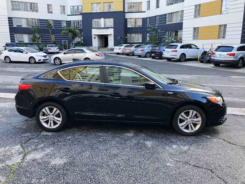 Buy 2013 foreign-used Acura Ilx Lagos