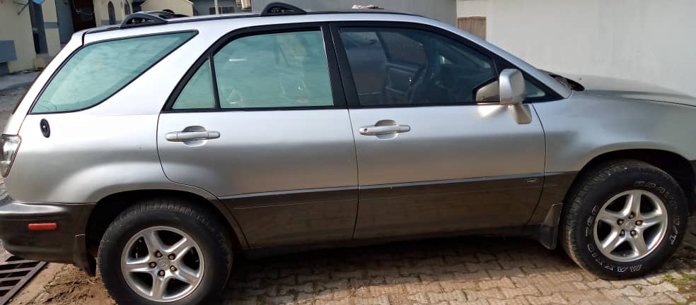 Buy 2002 used Lexus Rx Abuja
