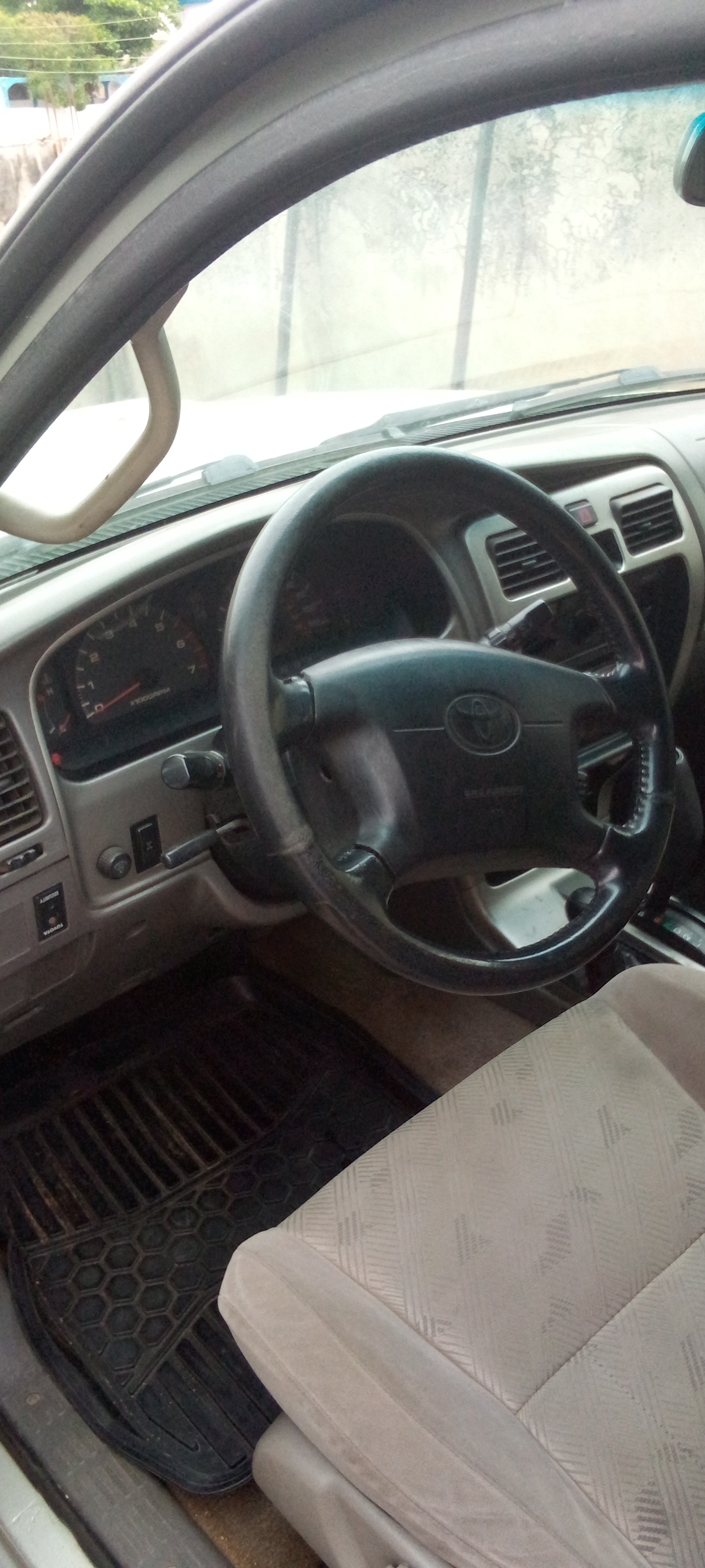 Buy 2001 used Toyota 4runner Lagos